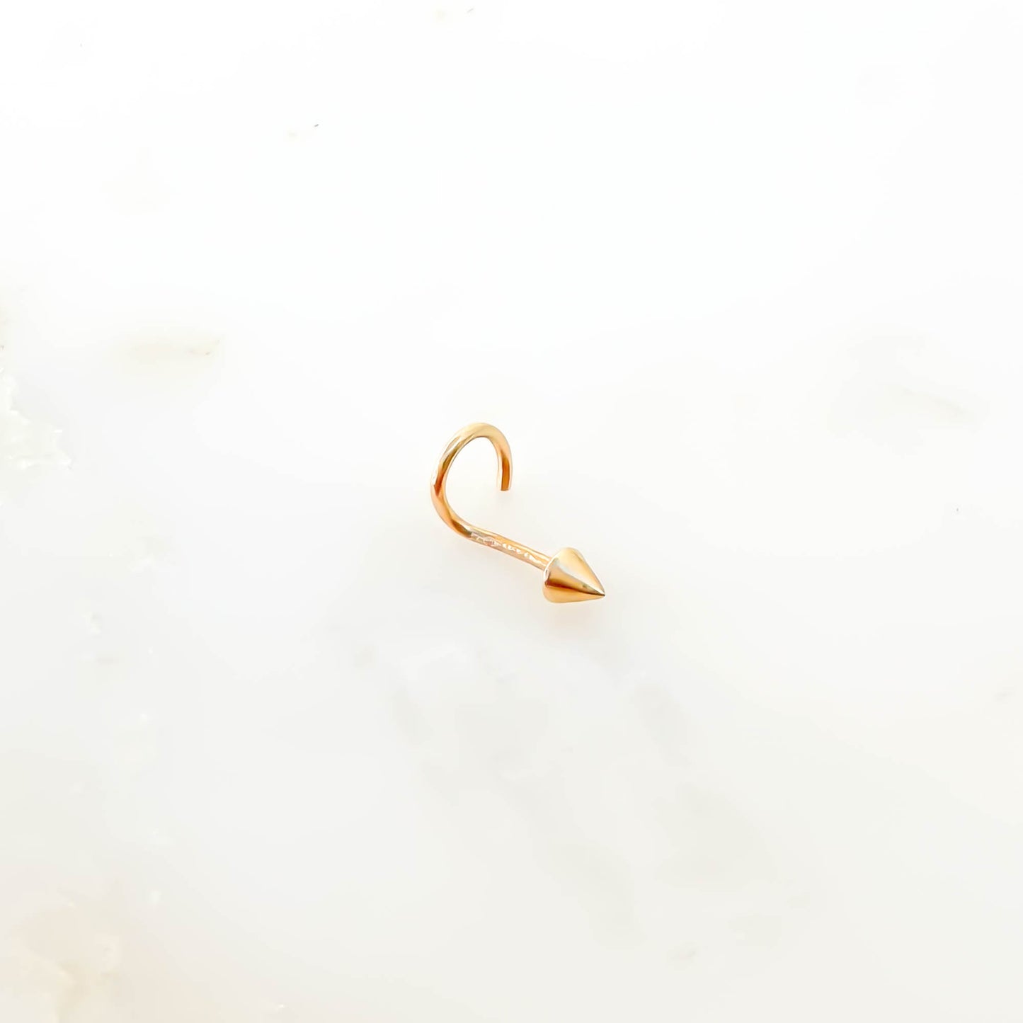 14K Spike Nose Screw Stud