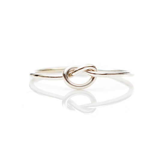 Dainty Knot Ring