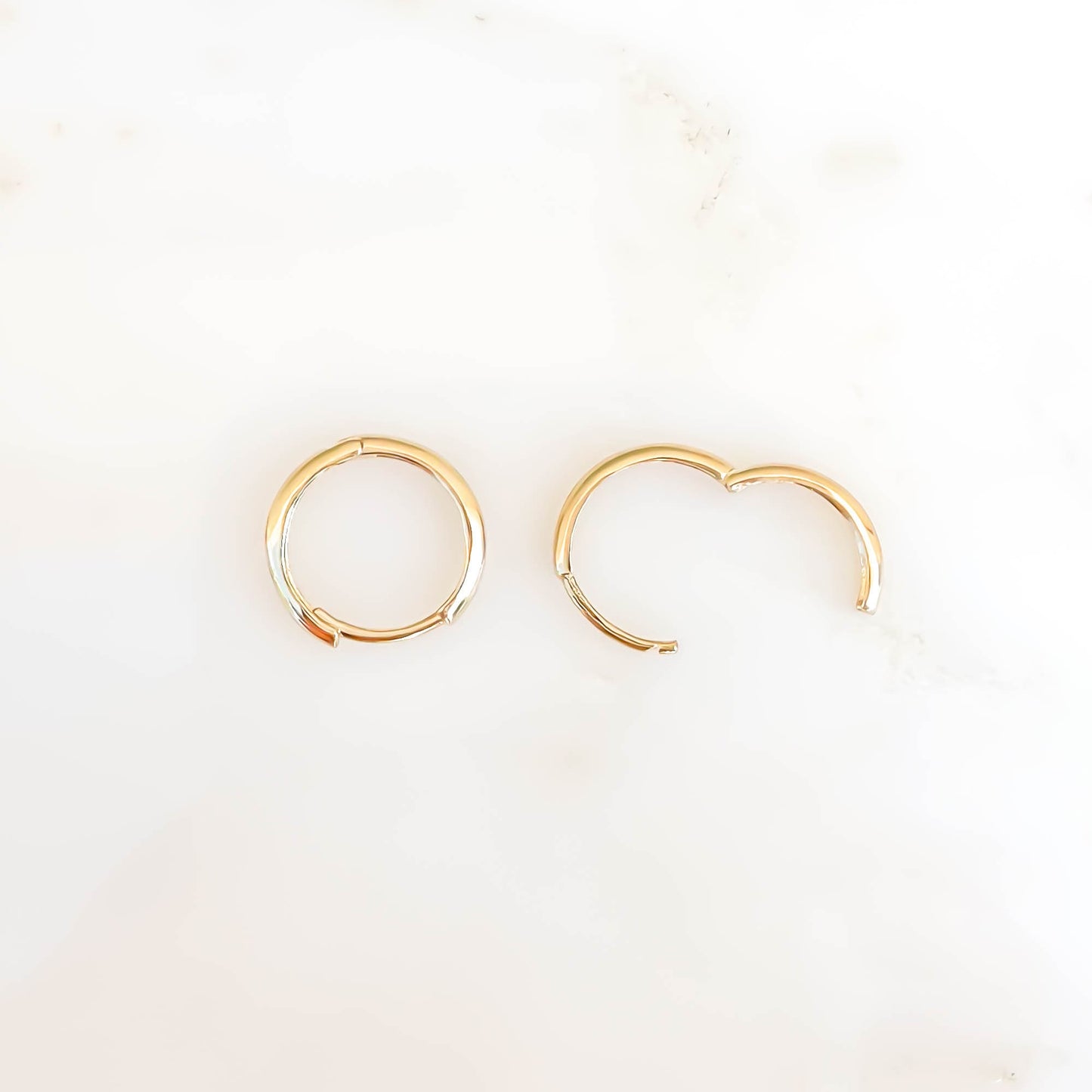 Click Hoops 14K Solid Gold, 10mm