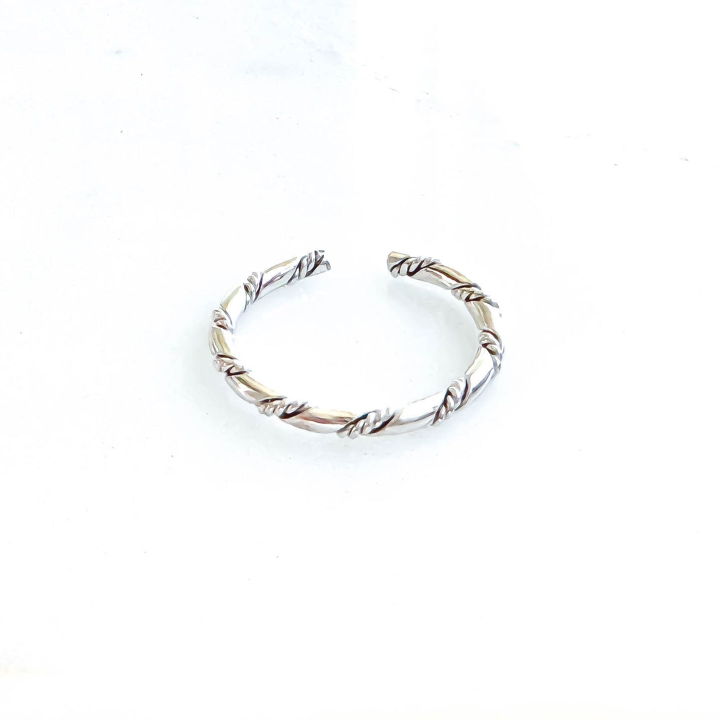 Twisted Toe Ring, Silver