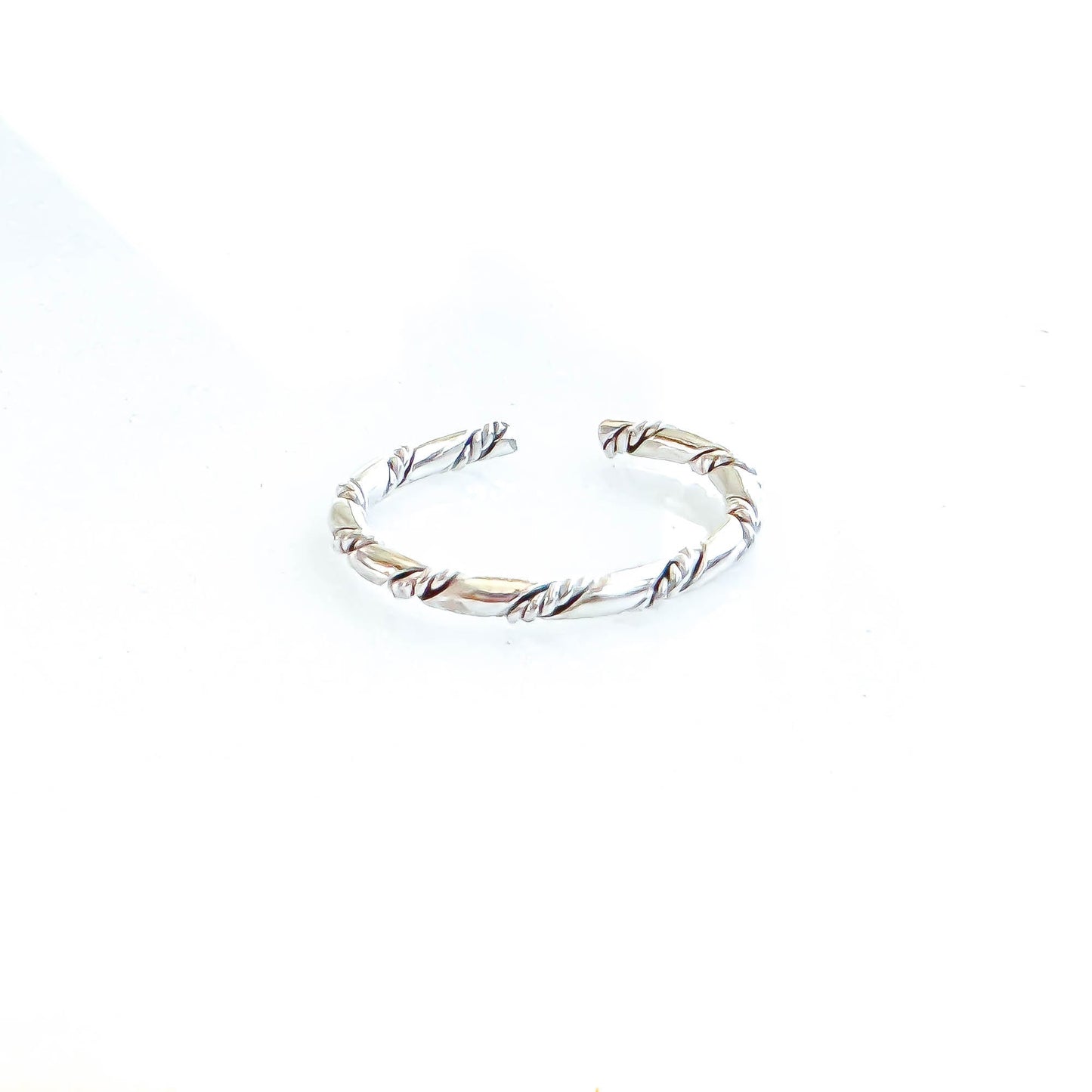 Twisted Toe Ring, Silver