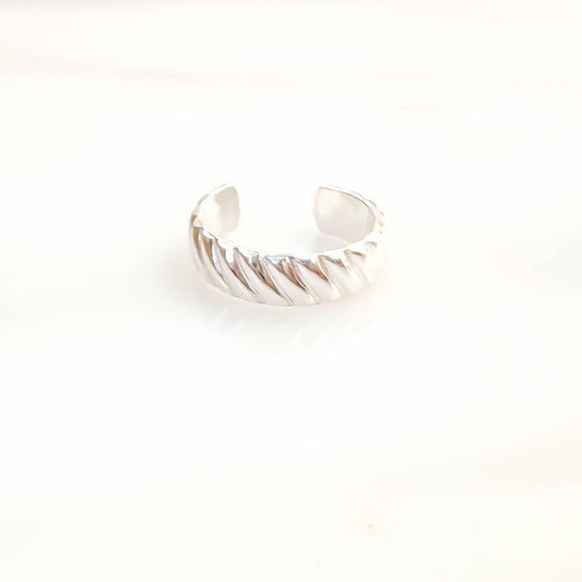 Curve Conch Ear Cuff, Sterling Silver