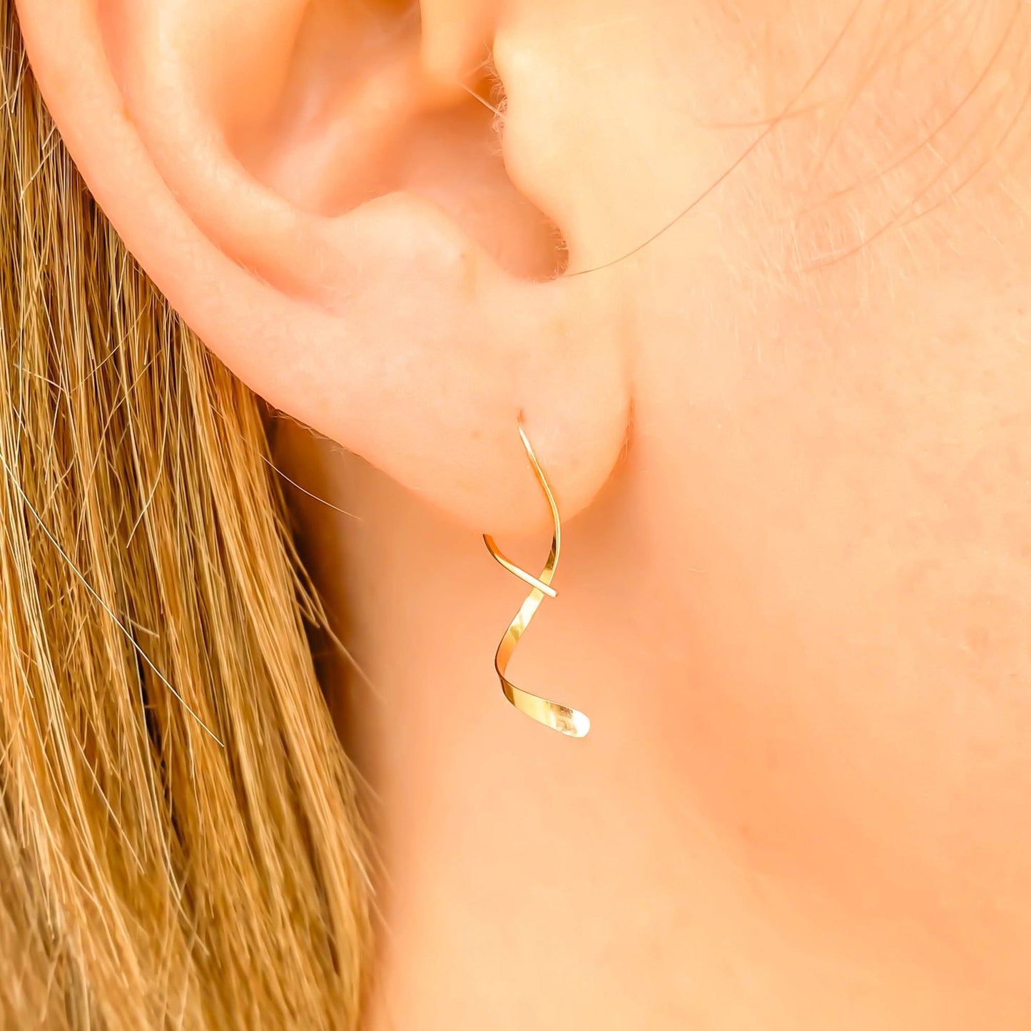 solid gold drop earrings